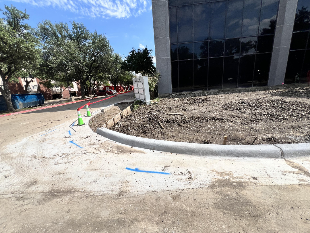 20250613_210613144_iOS